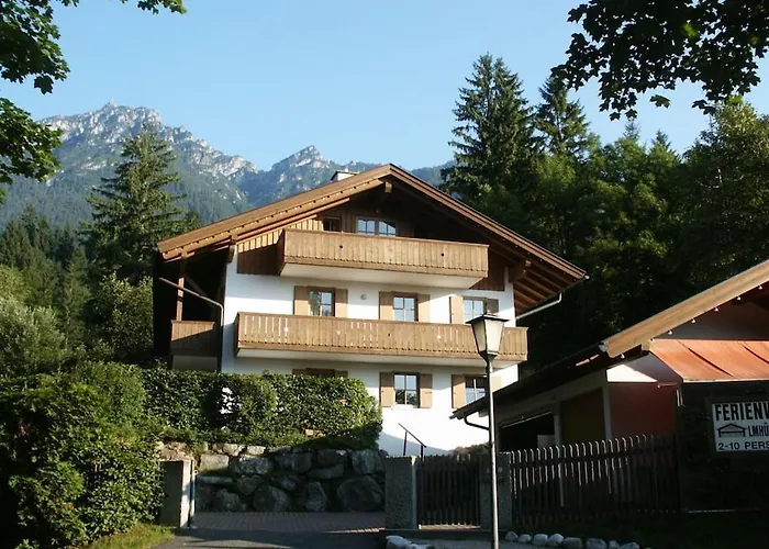 Zugspitze 펜션
