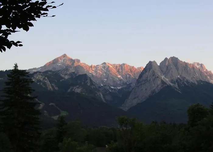 Zugspitze 펜션